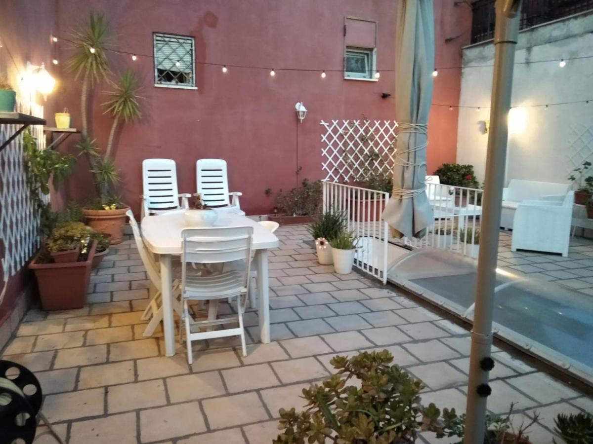 Apartmán A Casa Di Monica Pozzuoli Exteriér fotografie